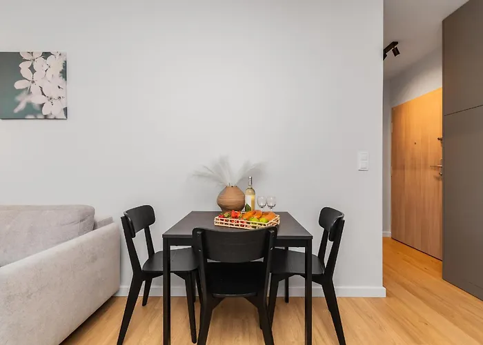 Mierzeja -trimare, Lägenhet Sztutowo