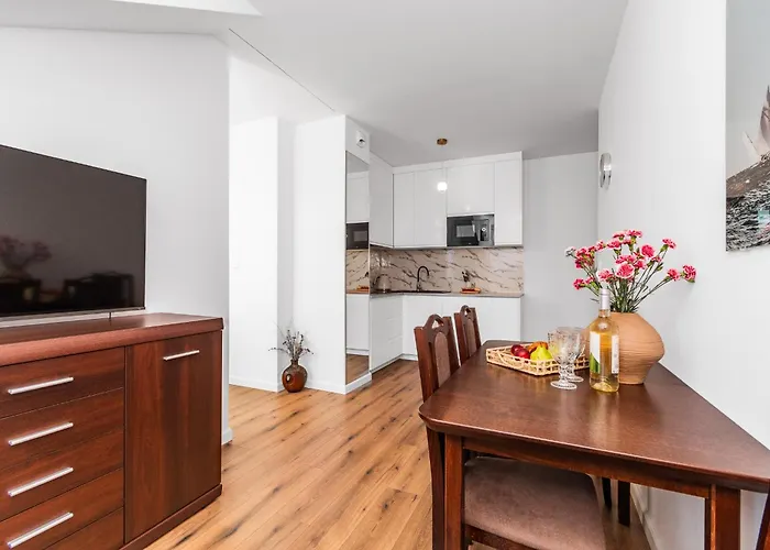 Mierzeja -trimare, Lägenhet *