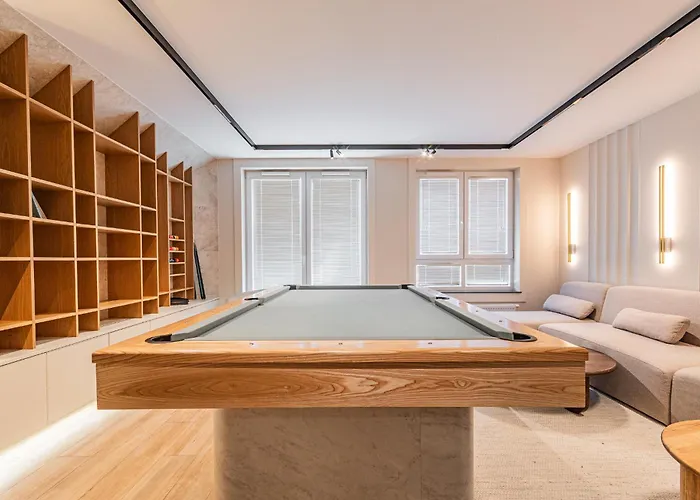 Mierzeja -trimare, Lägenhet Sztutowo